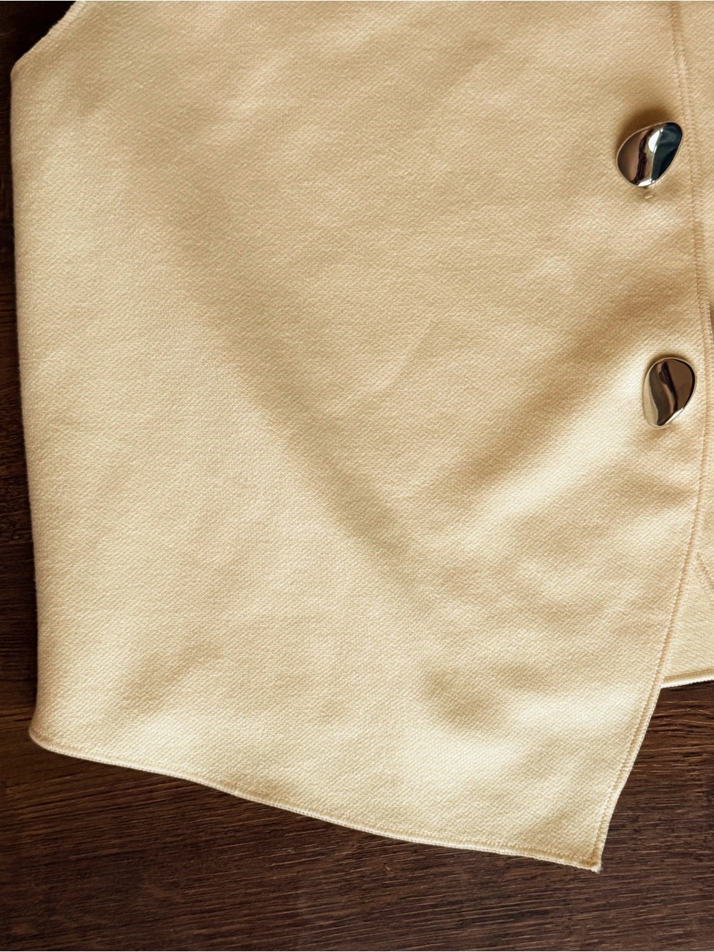 Divided Butter Yellow Minimalist Button Front Vest Top | Size M - Picture 4 of 5